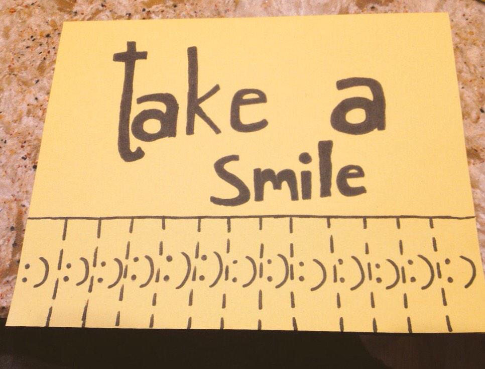 jen_bugs's tweet photo. Hey @normlewis777 just an average hello. Hello!!! Have a swell day http://t.co/AJxPudoHe8