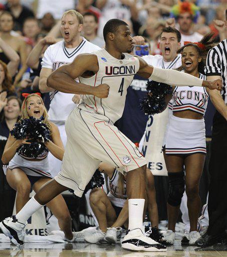 Happy Birthday to UConn great Jeff Adrien ( who walks like this all the time. 