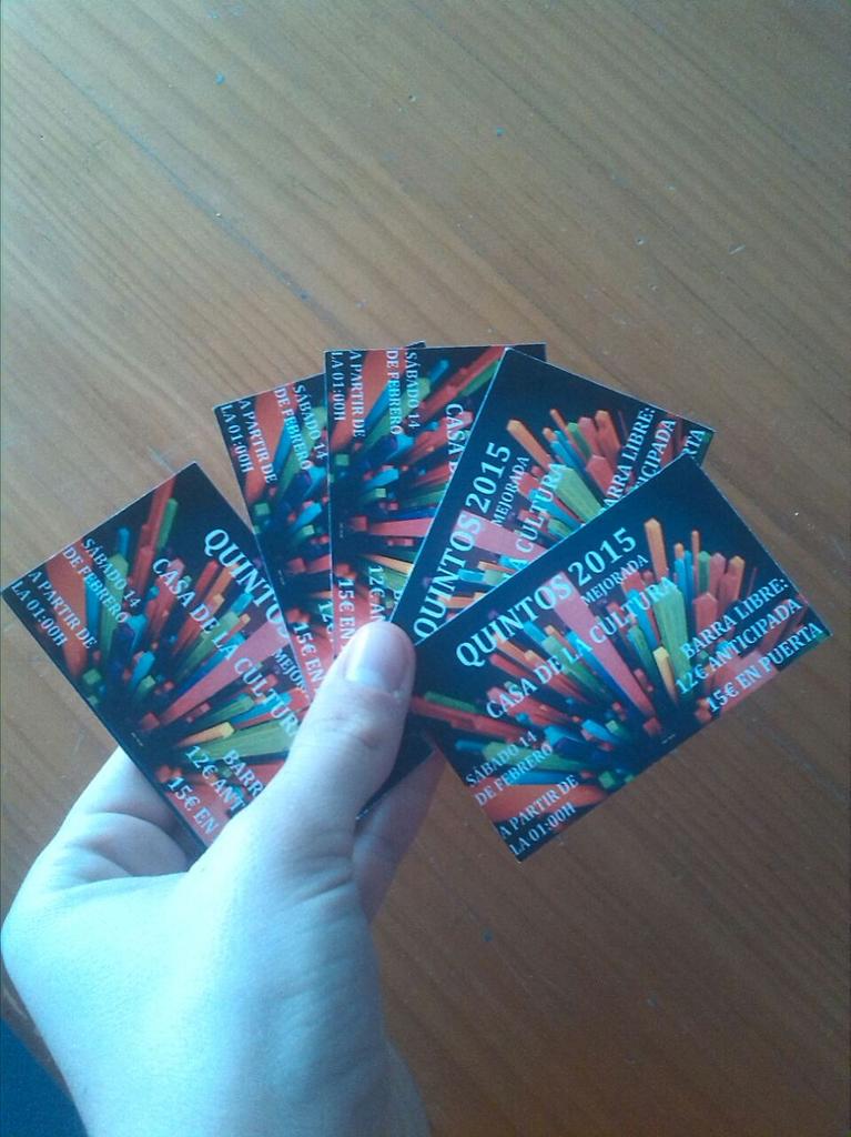 los_socioscerve's tweet photo. Ya estamos preparando las cosas para la fiesta de los kintos  de #mejorada @QUINTOSMEJORADA http://t.co/YboxoVrs7e