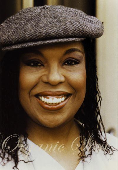 Happy Birthday from Organic Soul Singer-songwriter and musician, Roberta Flack is 76
 