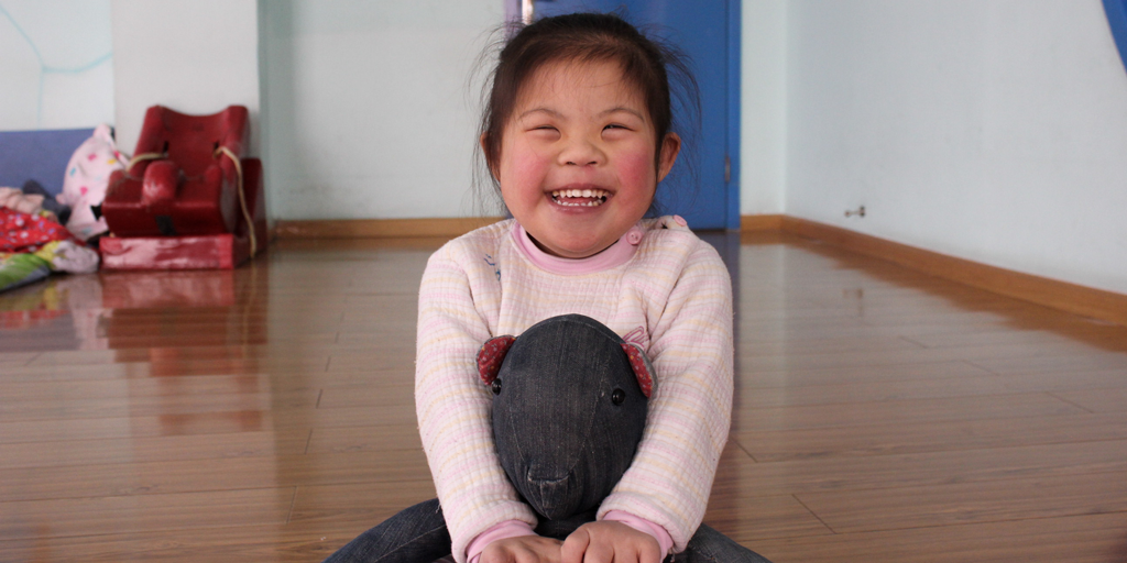 ShowHope's tweet photo. In honor of #CHDAwareness week, join us in praying for Nathalie at Maria's Big House of Hope who was born with #CHD! http://t.co/oy14WyGlV7