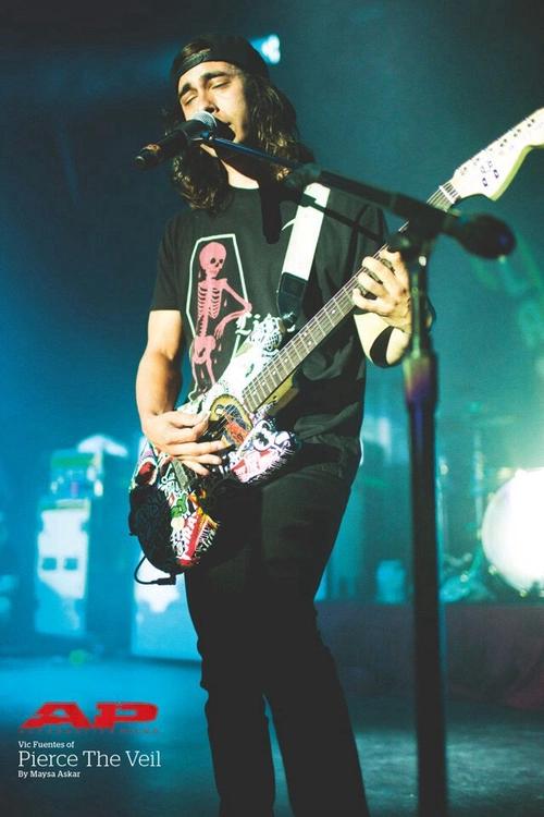 Happy birthday to Vic Fuentes, thank you for everything you\ve done for me<3 