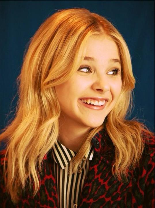 CutieAngelMaria's tweet photo. #Happy18thBirthdayChloёMoretz http://t.co/DuwNfPEgQ5