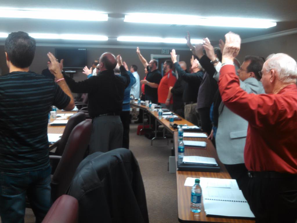 firstworks7's tweet image. This is how our LA presbyters begin a business meeting.  #Itissimple;