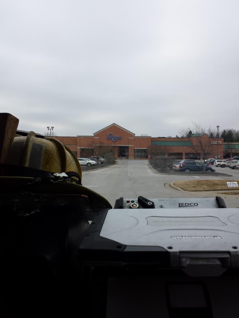 IAFFCarl357's tweet photo. It's a always a great day in the best job in the world. #firehouselife #IAFF #daseat http://t.co/a8fOcxX9WJ