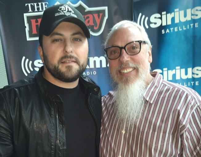 jmarkssxm's tweet photo. @tylerfarr @SXMTheHighway on @stormewarren show with @jmarkssxm.  #funnierthanshit http://t.co/JadsB1T0Iv