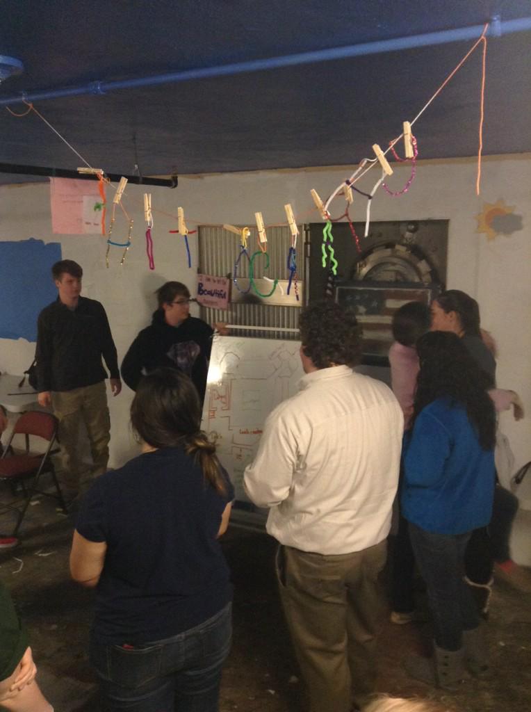 @cromwellarcheng giving feedback on students' build designs. Can't wait to see the final products #i2eAR <a href="/i2eArkansas/">Innovate 2 Educate</a>