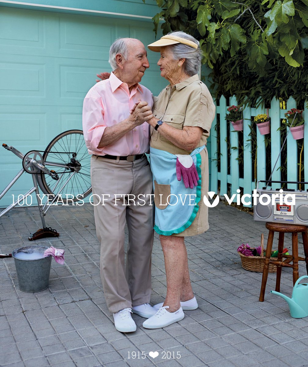 LOOK magazine tweet media