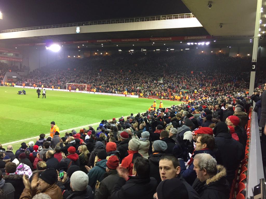 Three points! What a match! Well done, <a href="/LFC/">Liverpool FC</a> ! #LFCvTOT