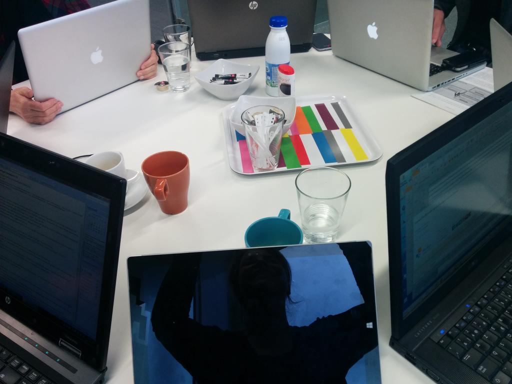 TheLearningHubB's tweet image. #Edutablet Biz Model Meeting... We need more space! @becomma