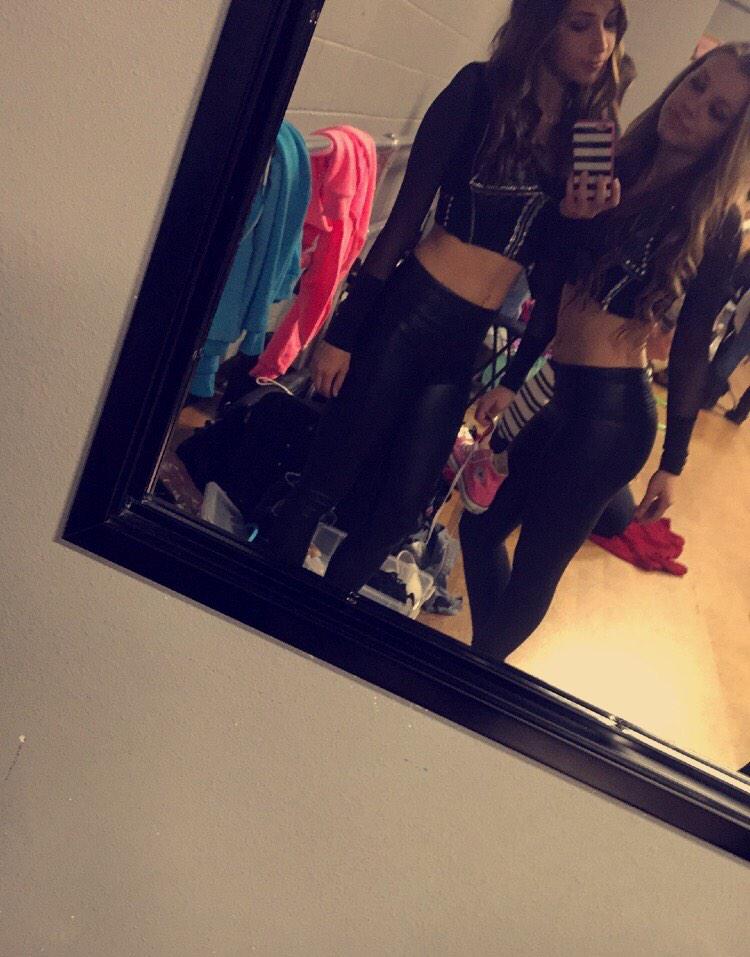 kylierice13's tweet photo. Hayley appreciation tweet! 💗🍀😘 #halfsis @hnkassel13 http://t.co/ynNOI20lkP