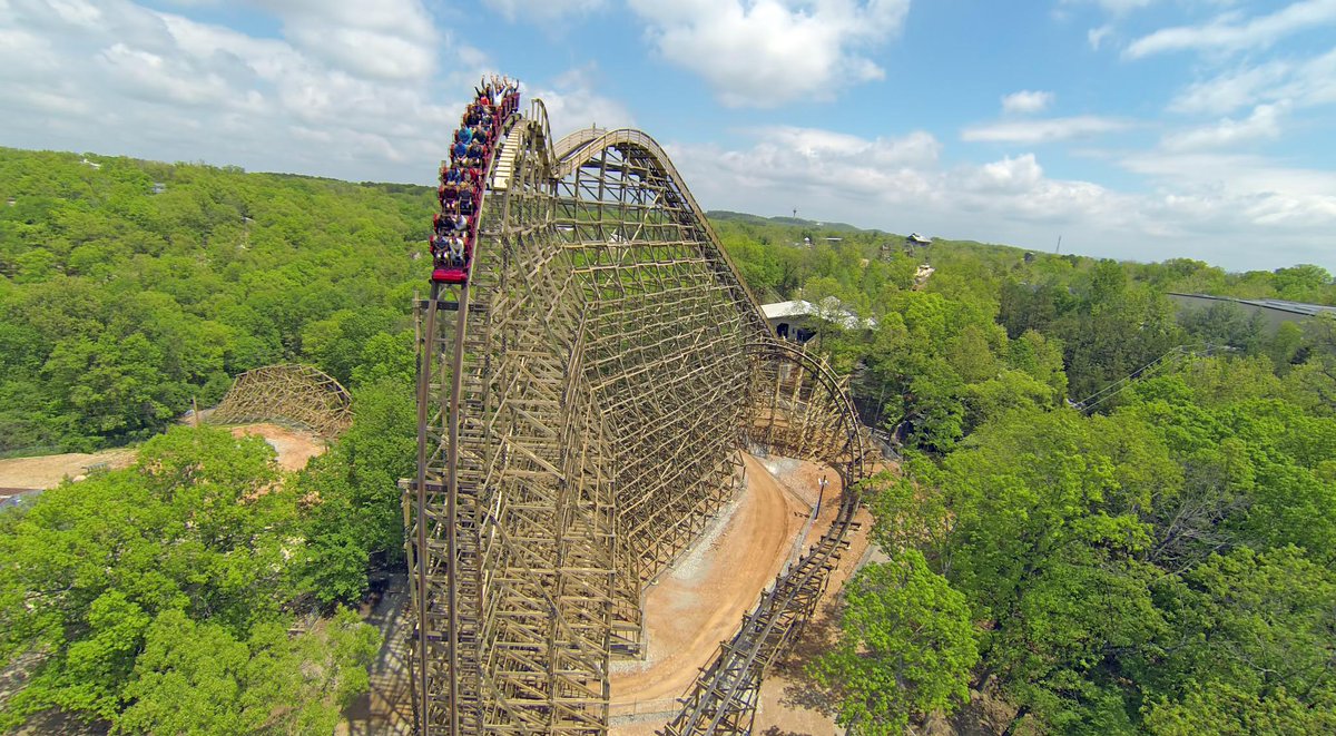 SDCAttractions's tweet image. #OutlawRun was named the BEST Upside Down Coaster in the US &amp;amp; 2nd in the world by @ThemePark! bit.ly/1EVLy1Z