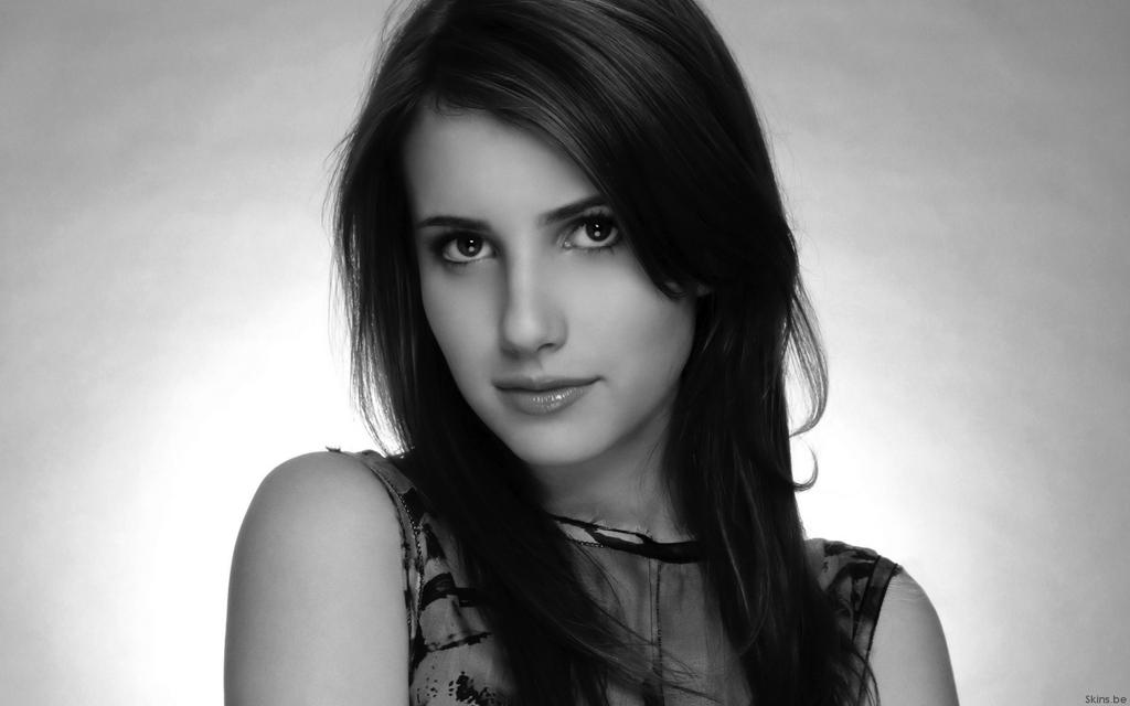 Happy Birthday Emma Roberts! 