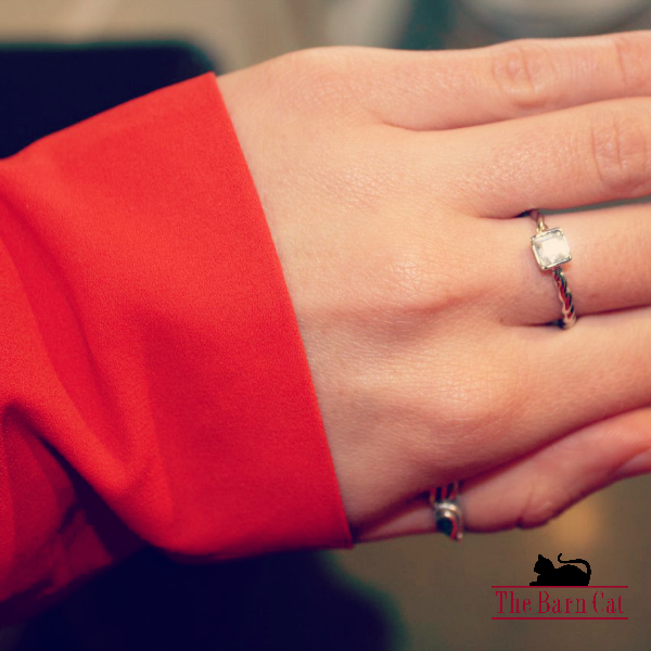 ShopBarnCat's tweet image. We are crazy about adding #jewelry like this ring to really make your look unique.
