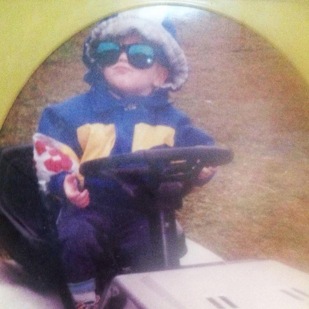 thelaurenboo's tweet photo. HAPPY BIRTHDAY TONY!!! #25 #Husboy #TooCool http://t.co/FJjm7iTf79