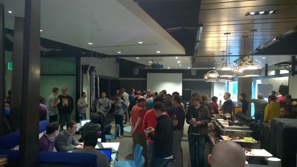 JasonGFox's tweet image. #DevDiv hackathon kick off at the Garage