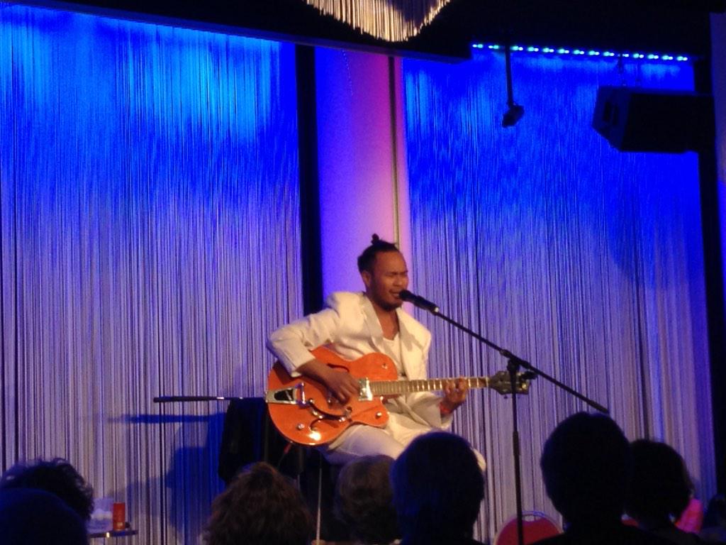 Alex_Hinz's tweet image. #Magiccomedy in #Baden - empfehlenswert