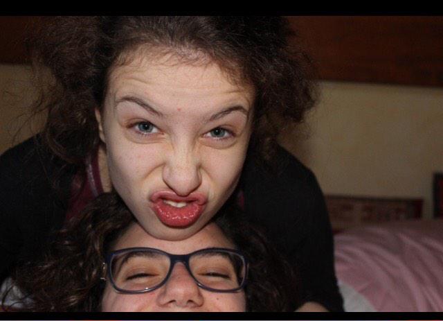 menchetti's tweet photo. Pronti per #Sanremo15! Noi ci siamo!! http://t.co/m2B2iBxWH7