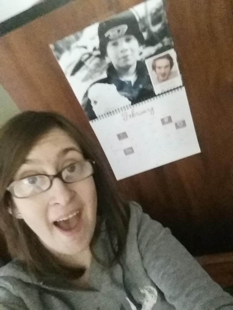 Caitiecutie's tweet photo. @johngreen @hankgreen I am loving my #p4a #ProjectForAwesome2014 Calendar ❤ http://t.co/zg1m9ADXDk