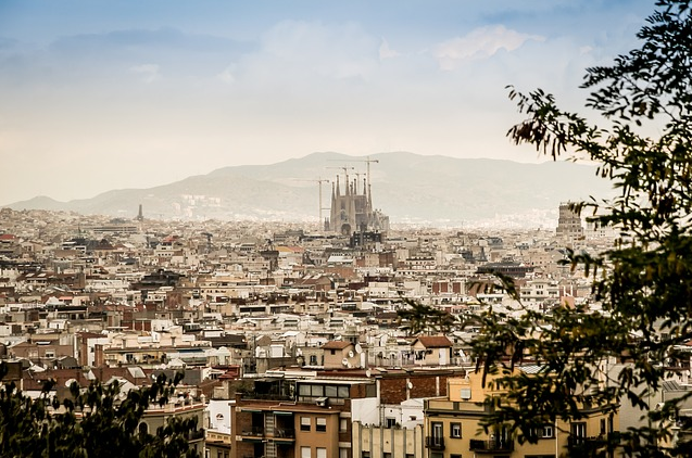 Pak je zonnebril maar! 5 dagen #Barcelona appartement+vlucht voor 146,98 Euro p.p.!
goo.gl/EiIhF1