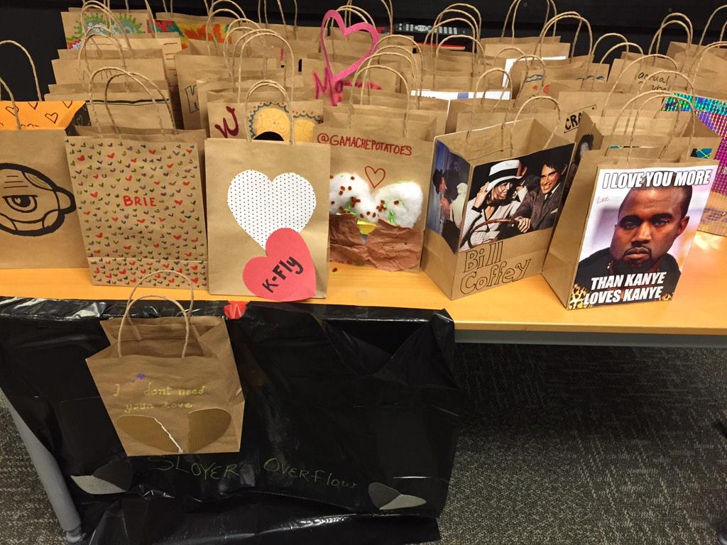 Schlanghole's tweet photo. Be my valentine? Everyone's got their own valentine bag decorated &amp; set up to receive valentines this wk. #wirestone http://t.co/Tvo4IafBpr