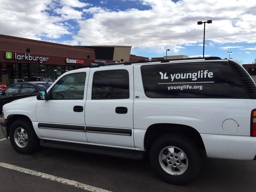 seanmcgever's tweet photo. Had to run out to grab a bite and borrowed the Service Center suburban #howfastdoesitgo? #servicechargeinaction http://t.co/PZoPHIDuYf