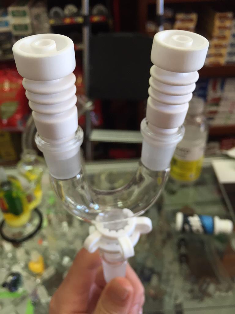 StonerDayys's tweet photo. Your not downnnn #dabs #doubledabs http://t.co/HJpqWjzfe4