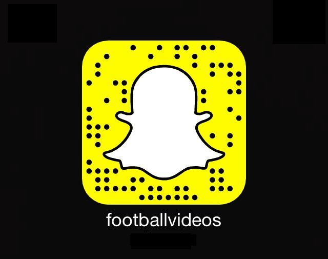 FootySnapchat's tweet photo. Make sure you all add us on Snapchat to see all the best football videos! Username: FootballVideos http://t.co/uBmOdTMgul