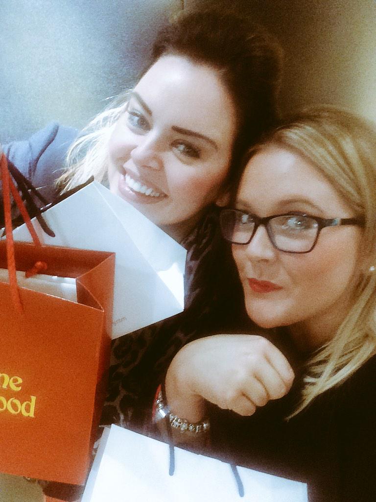 BelleToujours_'s tweet photo. Thank you @StDavidsCardiff for our invited to tonight's launch of your brand new #GiftCard. We much enjoyed 👏 http://t.co/wR4SCyHiJf