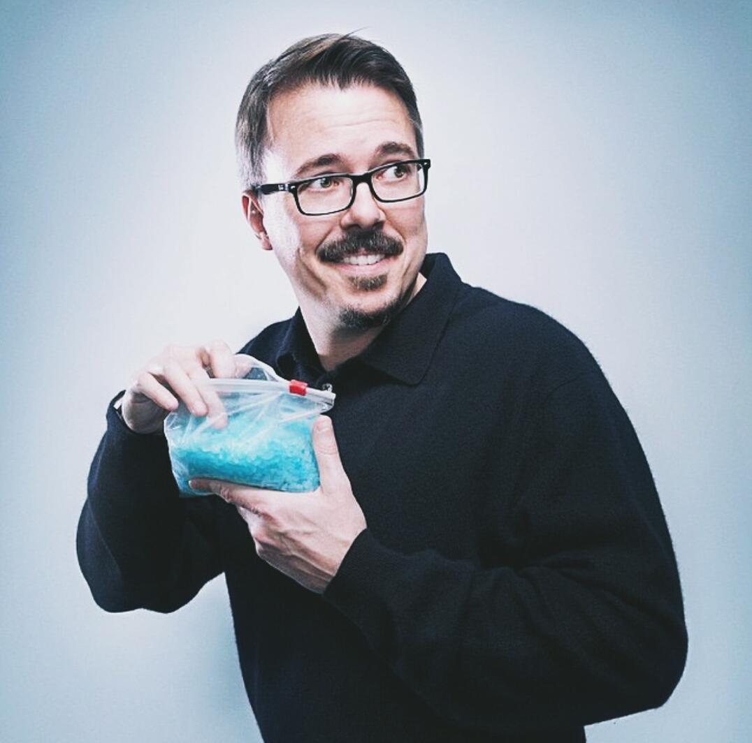 Happy birthday to my god, vince gilligan. 