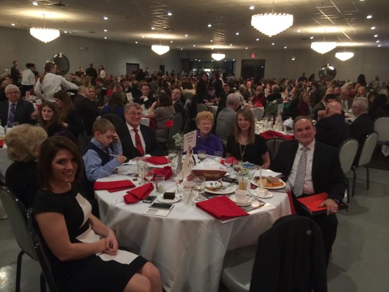 YSU_Robb's tweet photo. Great turnout for tonight's Penguin Club Scholarship-Ring Banquet. Thanks to everyone for your support. #ysuring http://t.co/qy2bMkKXlE