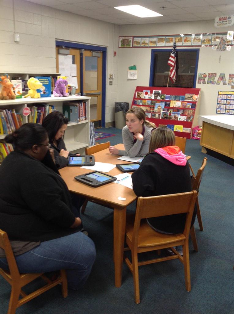 specialtechie's tweet photo. @CCSDPL @ccsdacce Parent Night at AC Corcoran #personalizedlearning http://t.co/hFySQX4VJb