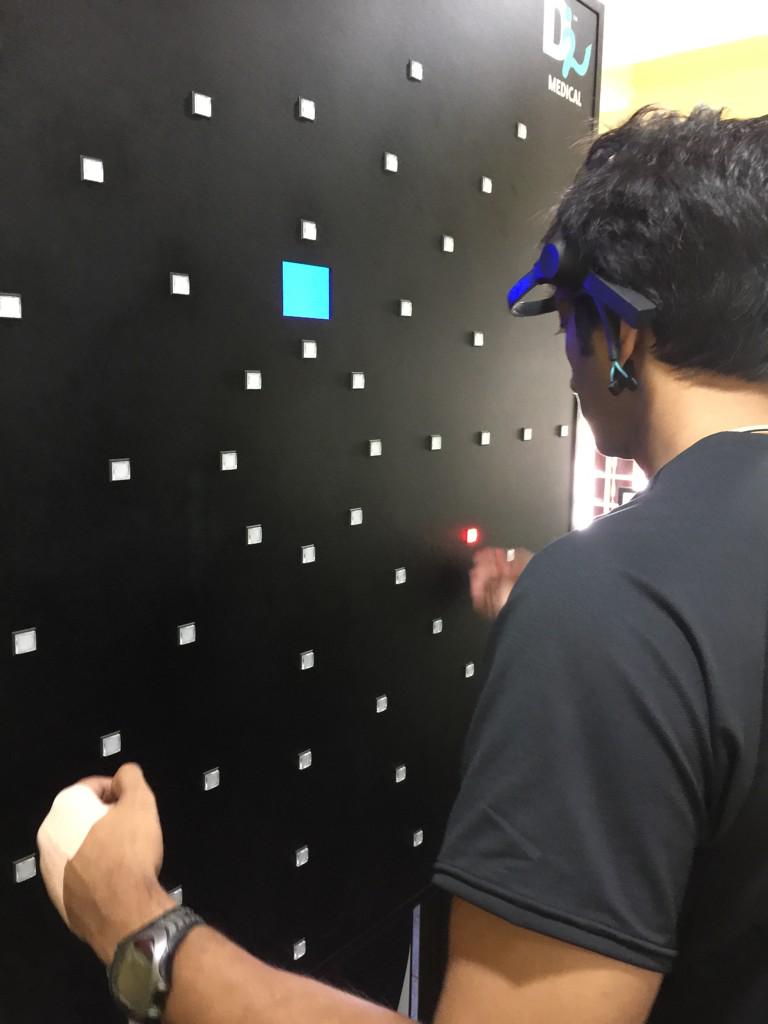 Sports_Dynamix's tweet photo. @narainracing killing it with the Neuro Tracker - @DynavisionIntl combo #MindBodySync #LethalCombo #PeakPerformance http://t.co/z2hlvgWr5J