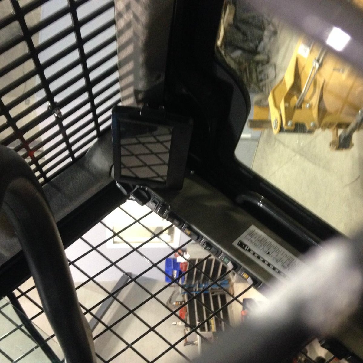 DriveProdTOE's tweet image. Have a skidsteer?!  Take a look at this....
Mr. Lawnmower get's a new set of eyes installed on their Case skidsteer.