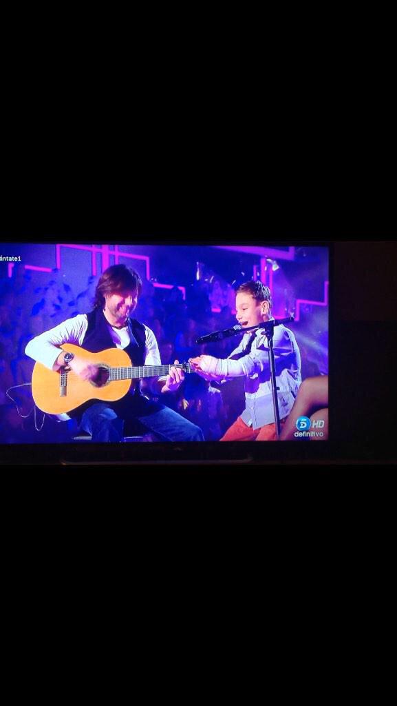 Robertiito9's tweet photo. EJEMPLO 👏😳❤️ http://t.co/1R7MIPYDGp