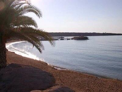 roca_services's tweet photo. Cyprus #heaven #cyprus #holiday #travel #villarentals #villacare #rocaservices #trending http://t.co/ixE389j48X