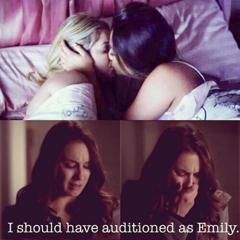 PLLImmortality's tweet image. “@ashbenzosrb: #EmisonIsPerfect http://t.co/PnG8xjCaWU” AHAHAHA