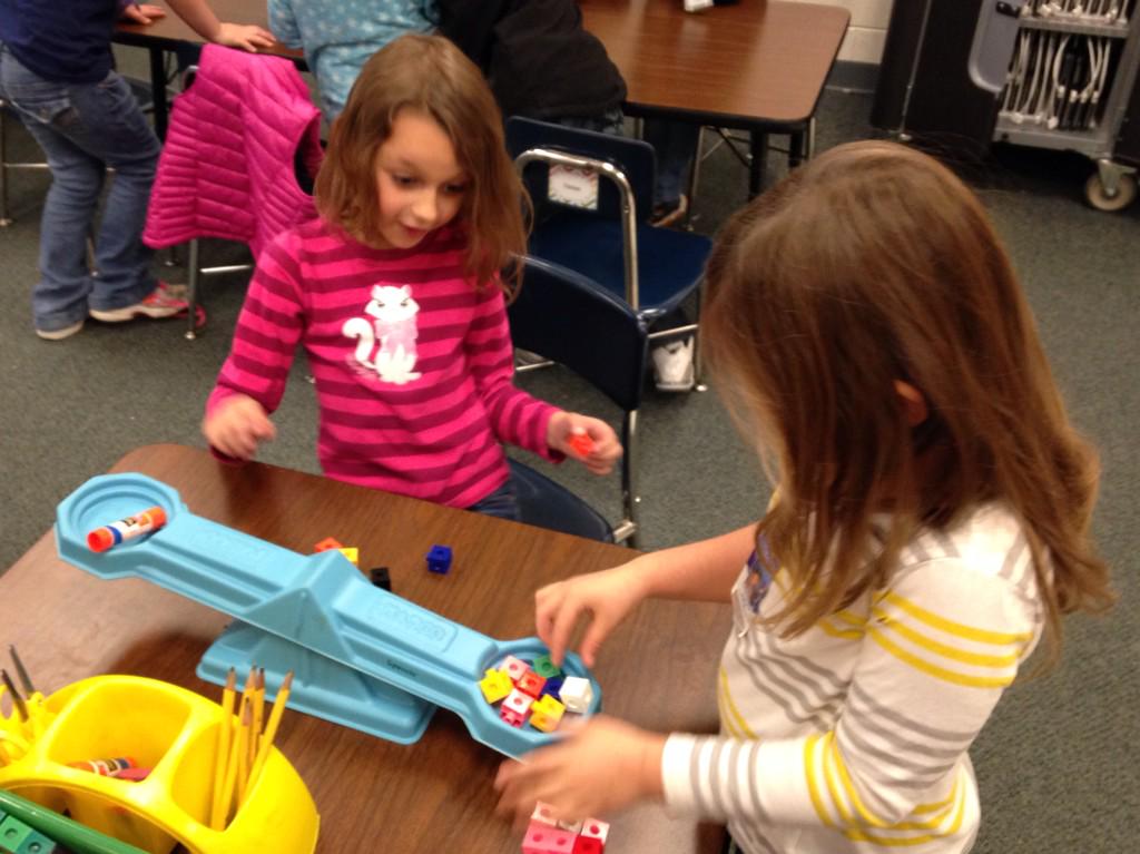 CarrieCarter82's tweet photo. Learning to use balance scales http://t.co/WPaa2ZqO1E