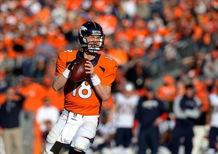 NFLBrackets_'s tweet image. RT: RUSSELL WILSON
FAV: PEYTON MANNING