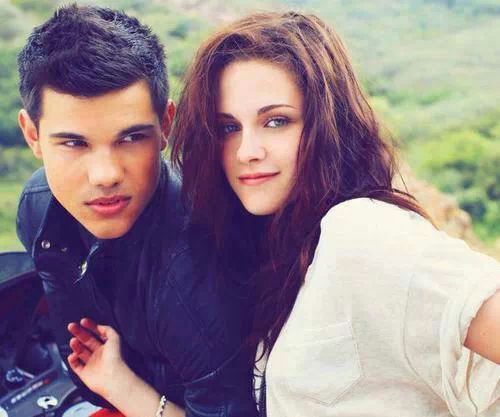 Essa foto é tão Happy Bday Taylor Lautner 