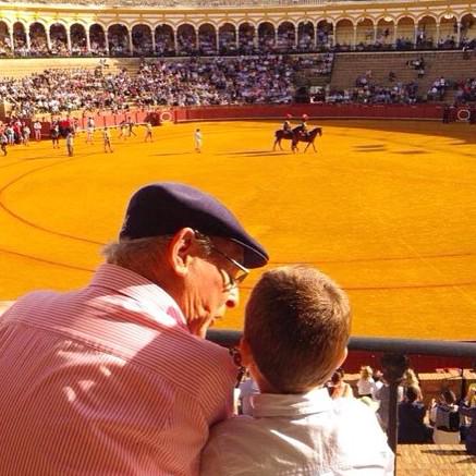 TauroCoberturas's tweet photo. #YoTambienFuiAlosTorosConMiAbuelo #RT si tu también. http://t.co/F0VsNpjJBn