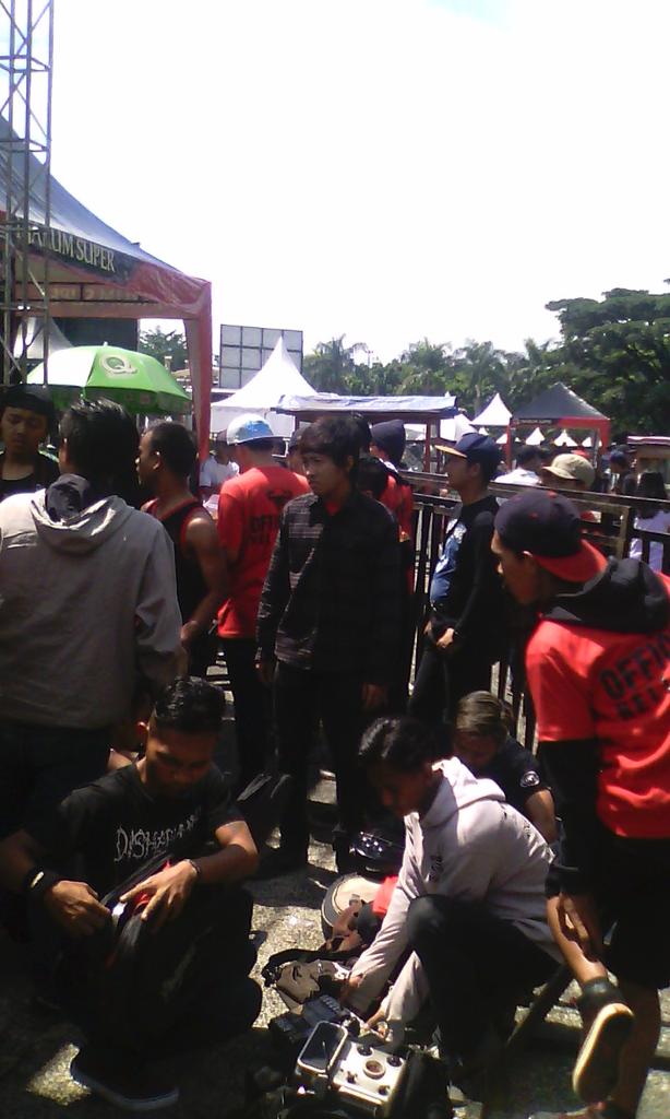 Back stage #hellprintmonsterofnoise2