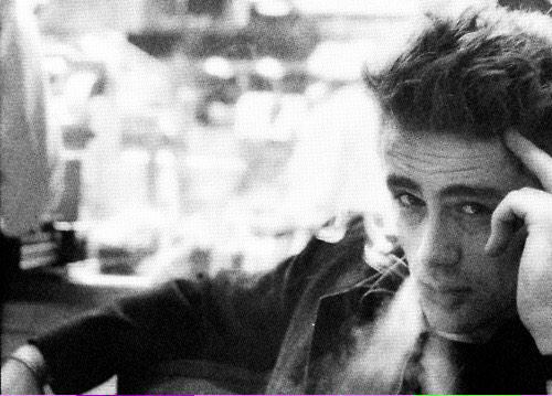 Happy belated birthday to 1 of my favorite actors and my crush in heaven James Dean R.I.P beautiful xox  