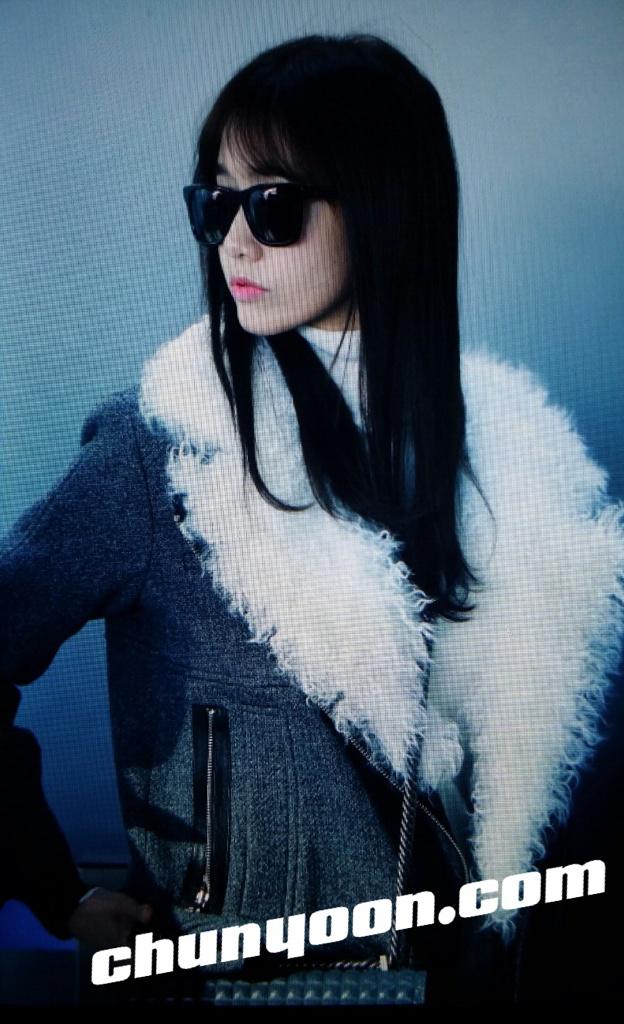 [PIC][11-02-2015]YoonA khởi hành đi Trung Quốc vào trưa nay B9iCsIlIMAIWJfZ