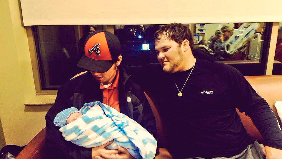 kgstanley2011's tweet photo. Went and held my little cousin. He's just so pretty. 😊😍 http://t.co/JM35Kzpzcz