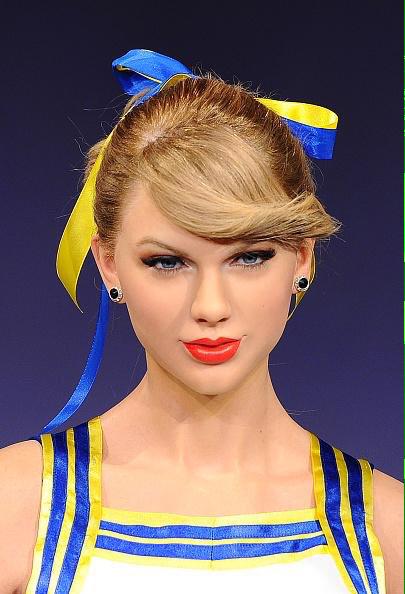 tayswiftidcom's tweet photo. New Taylor Swift wax at Madame Tussauds in London http://t.co/4V374DNn6X