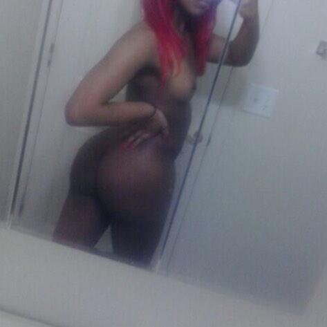 BootyyLover's tweet photo. Chocolate babes😍😋😋 http://t.co/mzNtqvtD1w