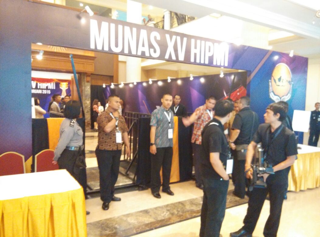 BayuBpd's tweet photo. Mari Kita Sukseskan MUNAS XV HIPMI
@HIPMIpwk @HipmiAsel @HipmiSby @HIPMIJOGJA http://t.co/plALUiWXUm