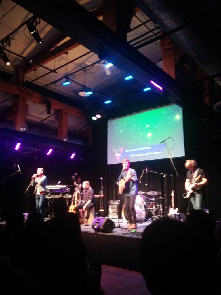 humcanada's tweet image. #onelastsong from the @SimpsonBrosBand #Musicara #Crimsoneyes #livedebut