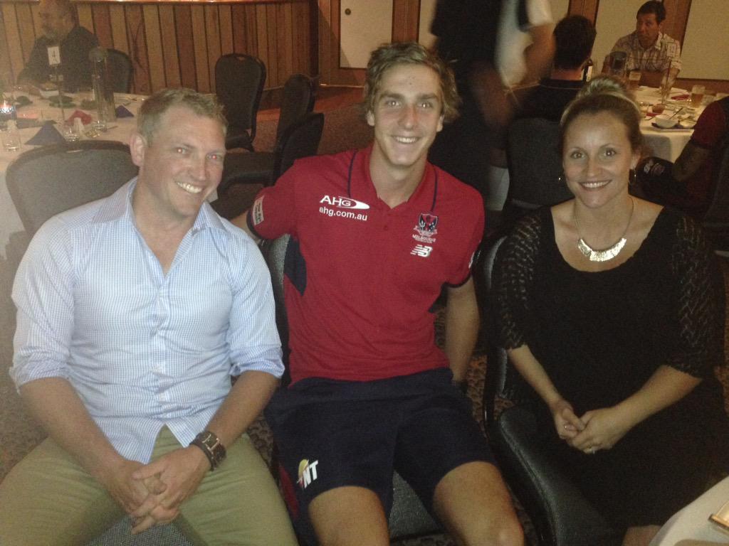 Dan_GippSport's tweet photo. Great night @AFLGippsland &amp; @melbournefc at #communitycamp dinner. @maxyking13 you're a champ! #WaggaBoys http://t.co/KCOMvXsBp1